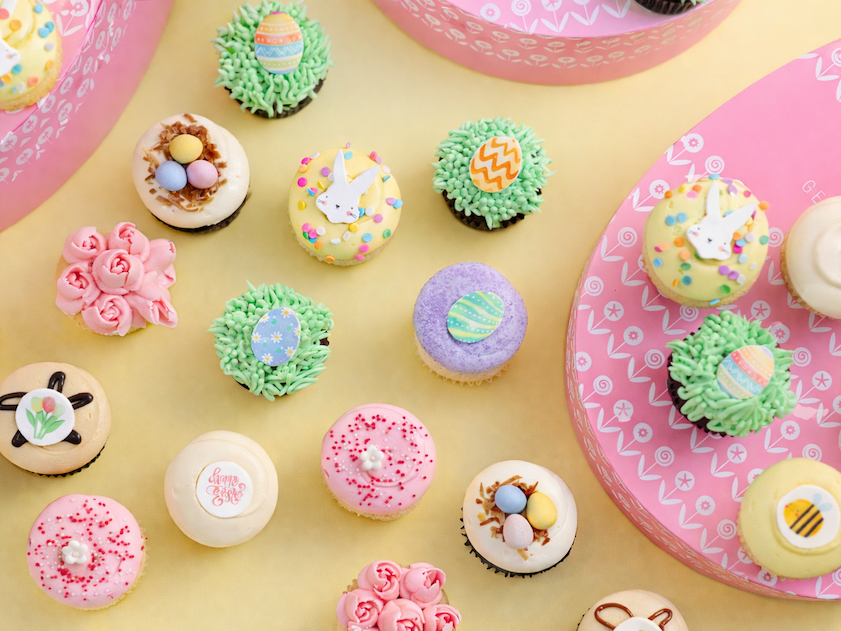 Spring and Easter cupcakes on pastel background